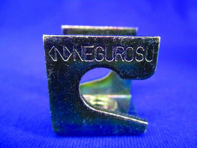 埋込型蛍光灯器具支持金具(160個入) TKH9H