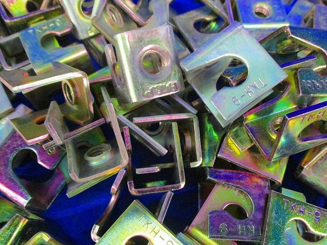 埋込型蛍光灯器具支持金具(160個入) TKH9H