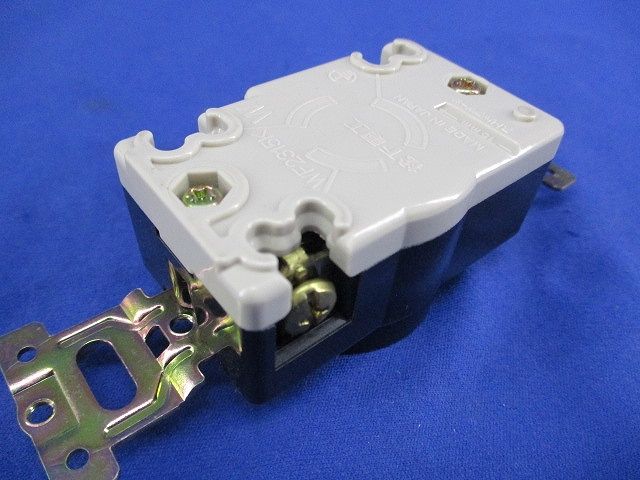 引掛埋込コンセント(7個入)(ブラック)(汚れ有)National WF2315K