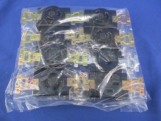 イン係埋め込みコンセント 混在 WF2520他