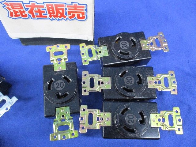 イン係埋め込みコンセント 混在 WF2520他