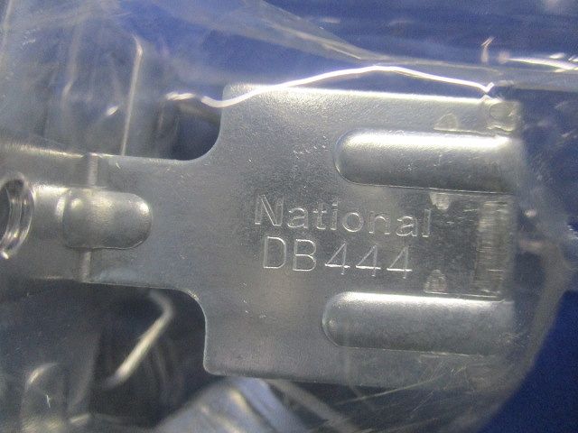 野縁受け用ボックス取付金具(20個入)(梱包材潰れ・汚れ有)National DB444