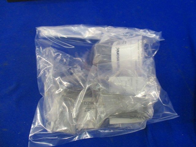 メタルワイプロ接続キャップ(4個入) DZM105AH