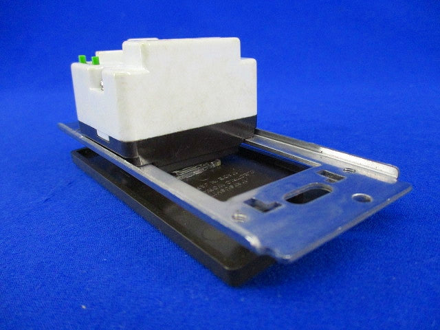 埋込スイッチ(汚れ有) WT5032-2