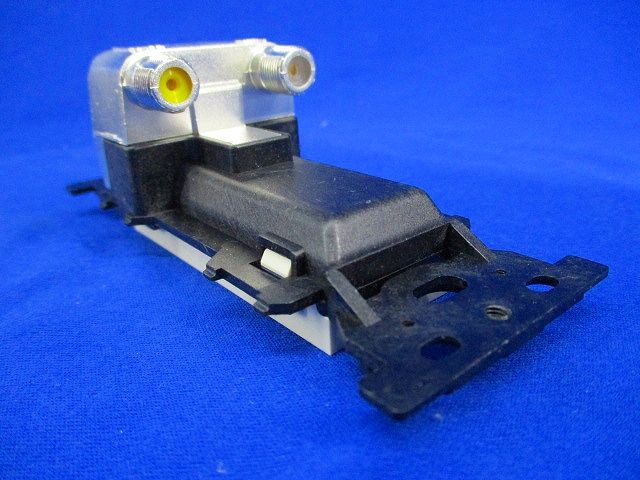 埋込CSテレビコンセント(送り配線用) WCS4781