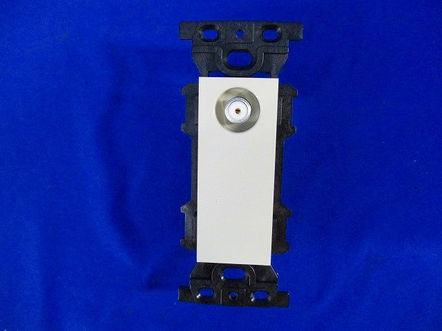 埋込CSテレビコンセント(送り配線用) WCS4781