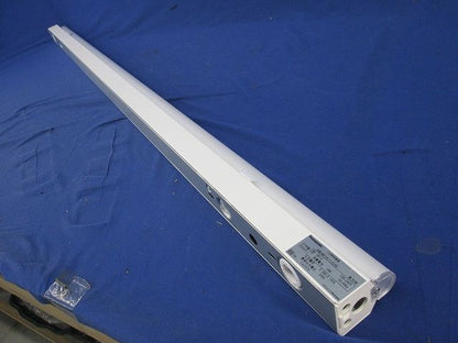 LEDベースライト Panasonic NNF26911CLR9