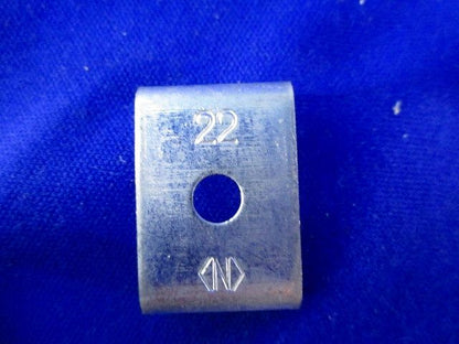 二重天井用金具(18個入) TSB122