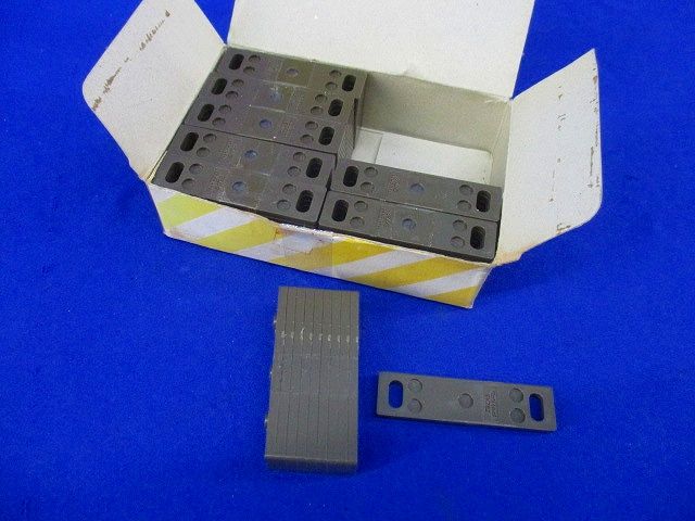 マグネットスイッチ用プラススペーサ(10枚入×8計80枚入)(汚れ有) EK782