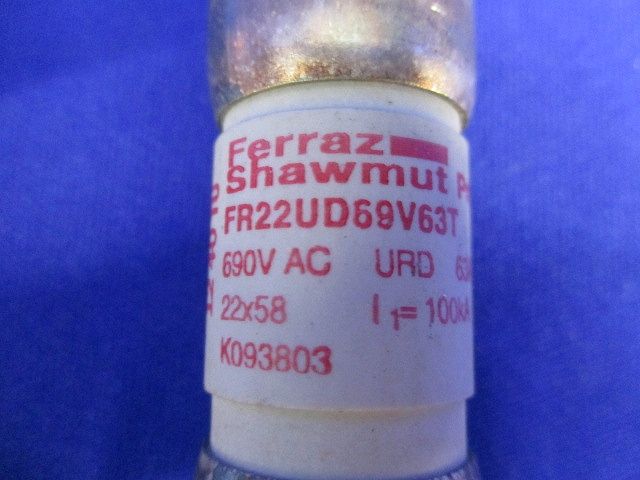 ヒューズ(2個入) FR22UD69V63T