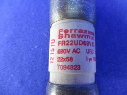 ヒューズ(2個入) FR22UD69V63