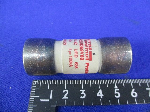 ヒューズ(2個入) FR22UD69V63