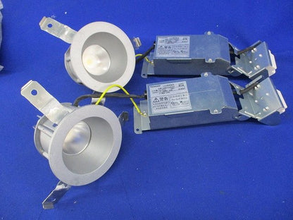 LEDダウンライトφ85(2個入)(汚れ,傷有) LGB71762LB1