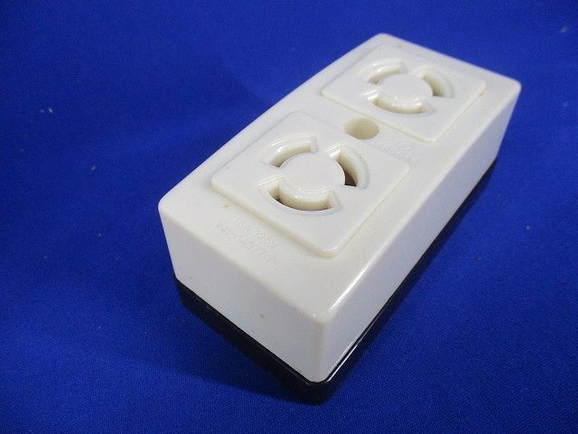 引掛露出ダブルコンセント(5個入)(クリーム) WK2312