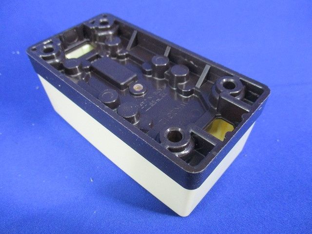 引掛露出ダブルコンセント(5個入)(クリーム) WK2312