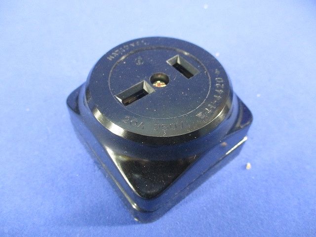 2P20A角型コンセント(8個入)黒 National WK1220