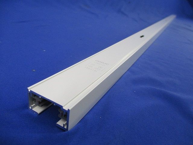 ライティングレール(切断品・約1.5m×2)(白)傷・汚れ有 LD0213T