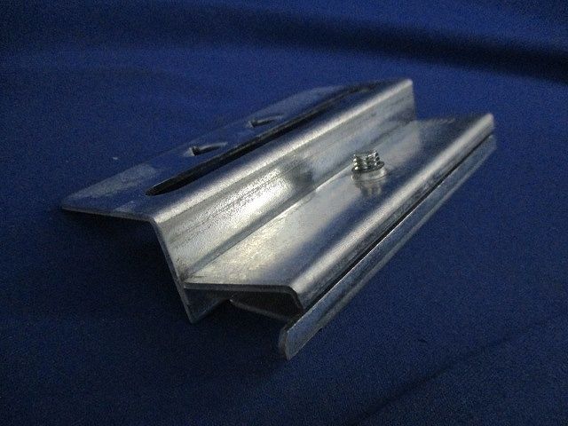 ネグロック ボックス支持ボルト 取付金具(7個入) MSB100N