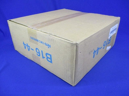 盤用キャビネット露出形 クリーム塗装 B16-44