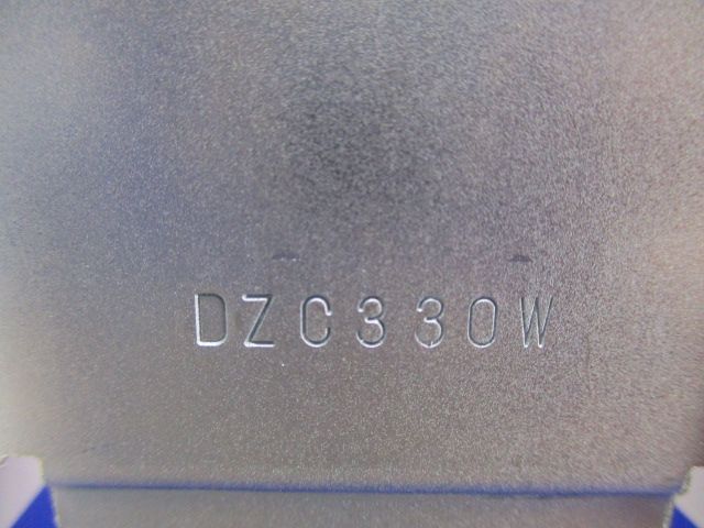 メタルモールティーC型(4個入)(ホワイト) DZC330W