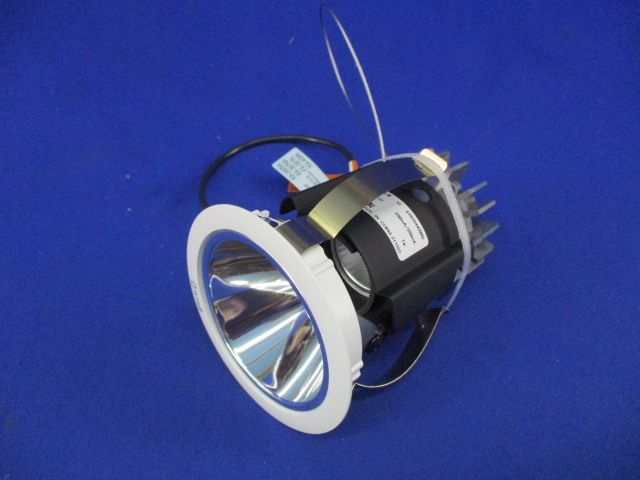 LEDダウンライトφ75 ERD5440WB