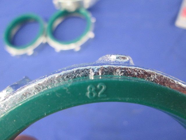ねじなし絶縁ブッシング(4個入) TCIBZ82