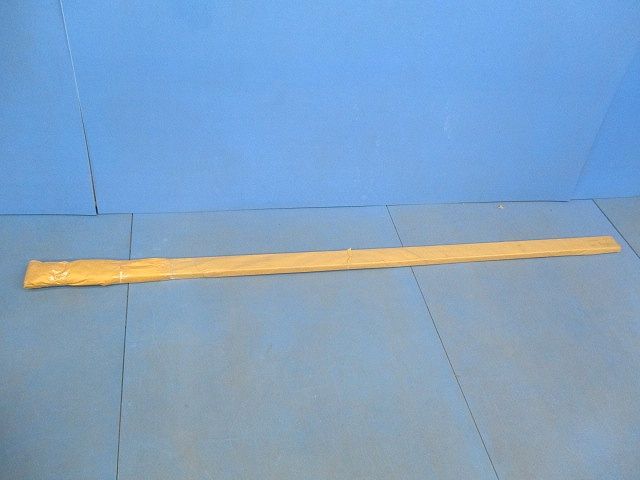 A型メタルモールジング2ｍ(5本入)(ミルキーホワイト) M(Y)102