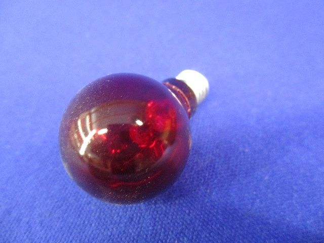 電球E10(50個入)(赤) 70V8W