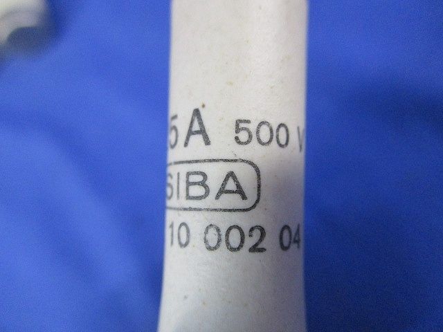 ヒューズ(21個入)25A500V 型番不明