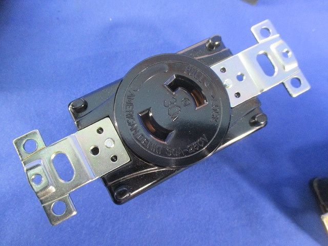 引掛形埋込コンセントセット(混在3個入) 4320他