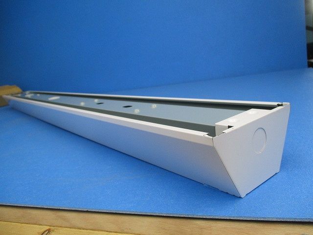 LEDベースライト(本体のみ) LEET-41204W