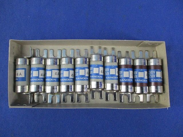ヒューズセット(色混在10個入)(キズ･汚れ・色あせ有) 500V4A