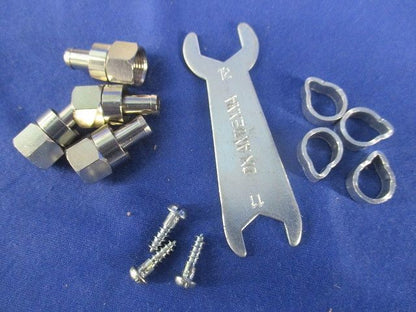 4分配器(キズ･汚れ・色あせ有) D-774FF