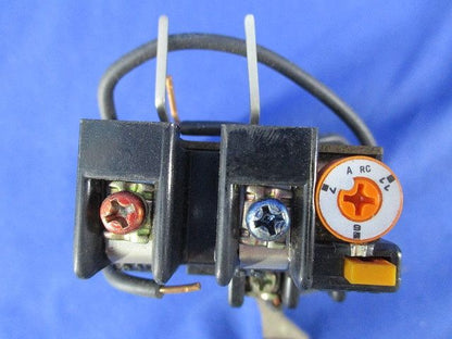 電磁開閉器200V(キズ･汚れ・色あせ有) HRD-10