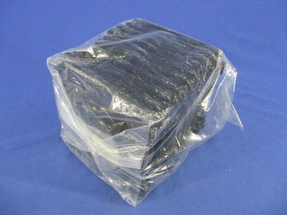 ワンタッチ式大型四角丸穴カバー(10個入) DM5312C