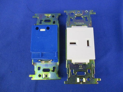 埋込コンセント(3個入) ML-1223