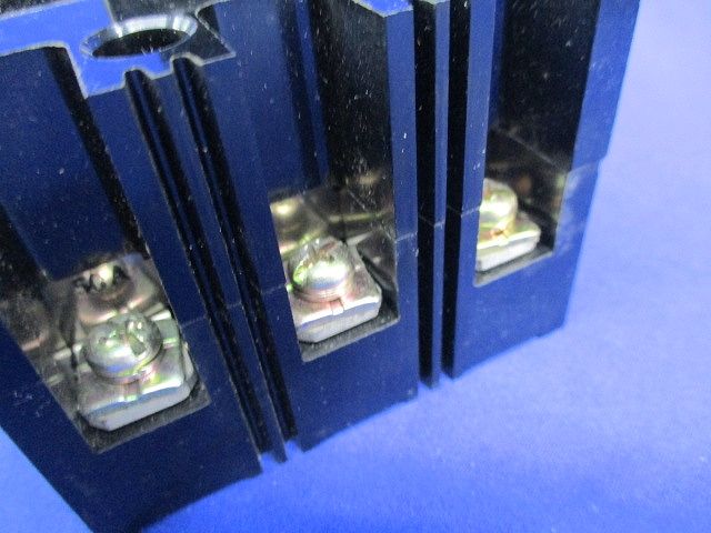 ヒューズフリーブレーカ3P50A S-50