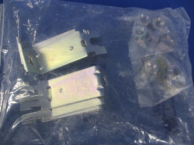 ワールドダクター 振れ止め金具(3個入) DYF3DYF4