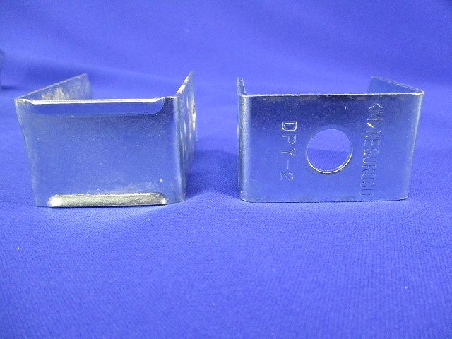 レースウェイ 吊り金具(20個入)(付属品無)(汚れ,サビ有) DPY-2