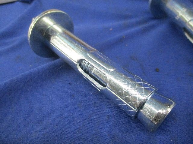 ダイナボルト(17本入) 5N75