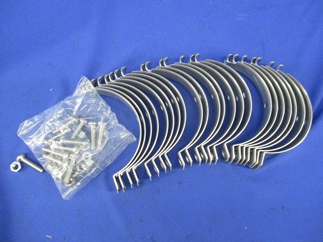 金属製可とう電線管用パイラッククリップ(ステンレス)(11個入) 83CBP