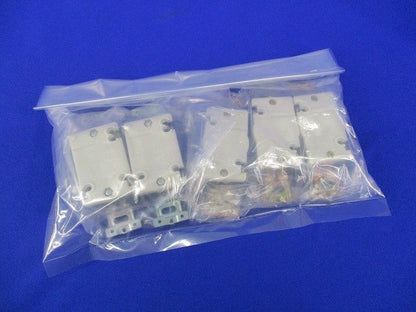 引掛埋込コンセントセット(混在5個入)(汚れ有) WF2520他