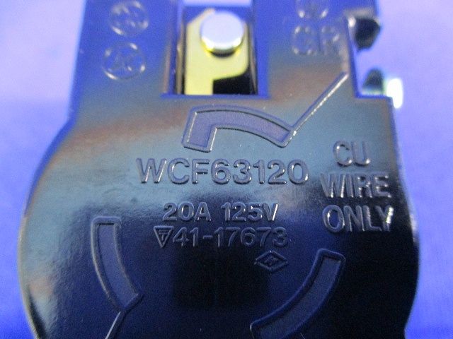 引掛埋込コンセント(4個入)National WCF63120