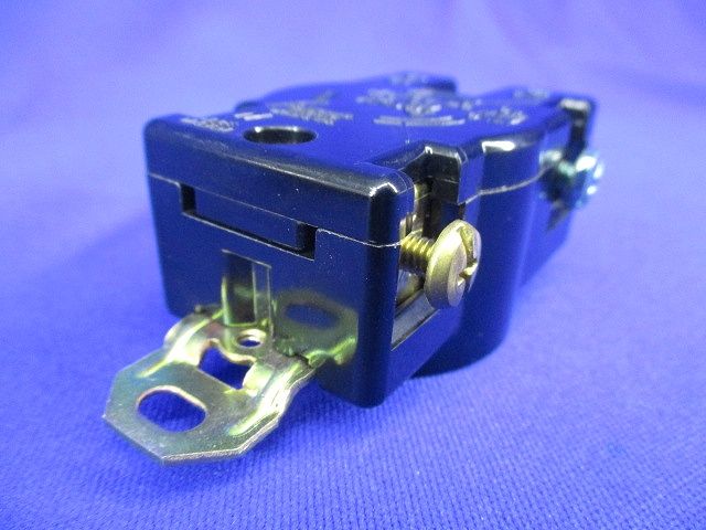 引掛埋込コンセント(4個入)National WCF63120