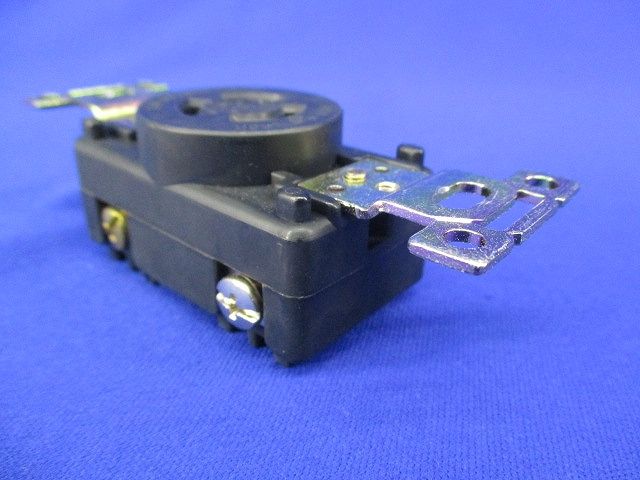 引掛形埋込コンセント(4個入) 3110