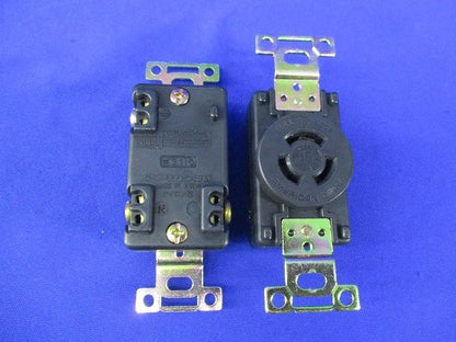 引掛形埋込コンセント(4個入) 3110