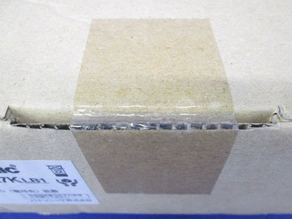 LEDスポットライト 調光可能 電球色 ブラック LED/電源ユニット内蔵 LGB84527KLB1