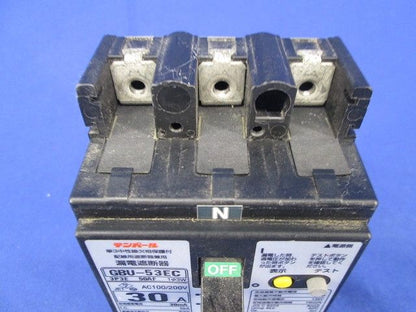 漏電遮断器3P3E30A(ビス無) GBU-53EC