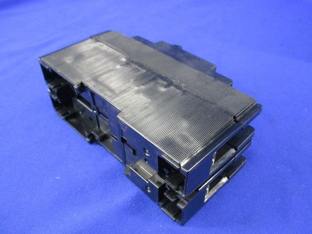 ノーヒューズブレーカ2P60A NF60-CW