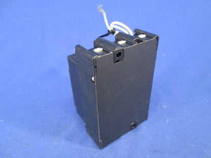 漏電遮断器3P3E30A(ビス無) GBU-33EC